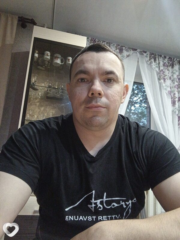 Никита, Сясьстрой