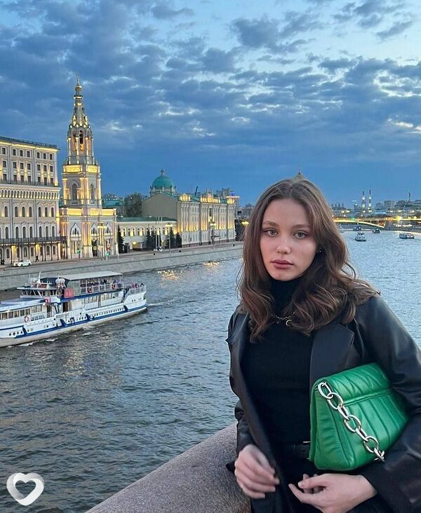 Алёна, 26, Сыктывкаре — анкета №749845