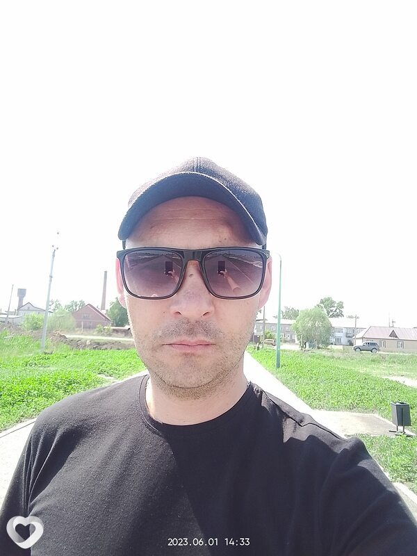 Илья, 40, Горно-Алтайске — анкета №750526