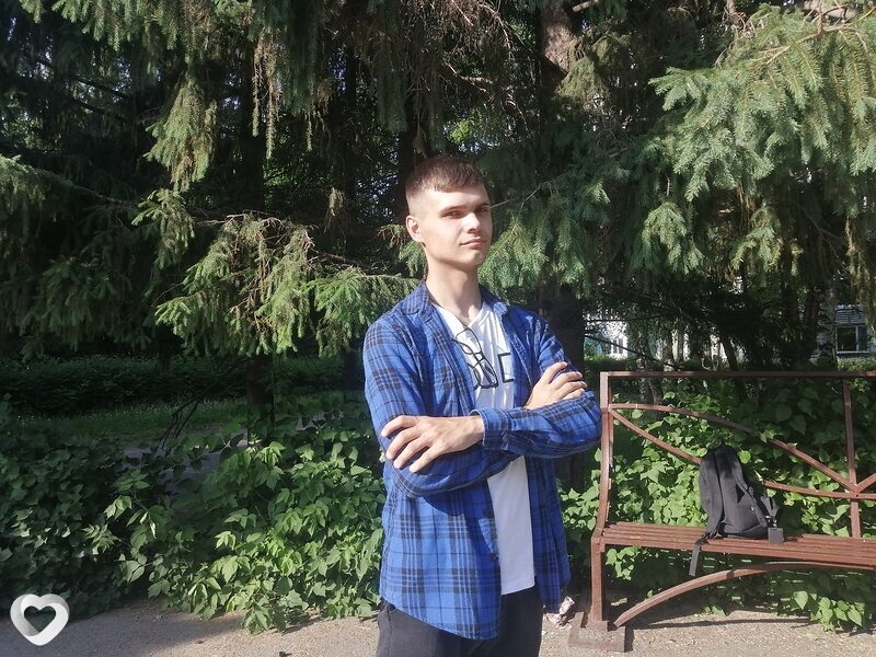 Алексей, 21, Барнауле — анкета №750537