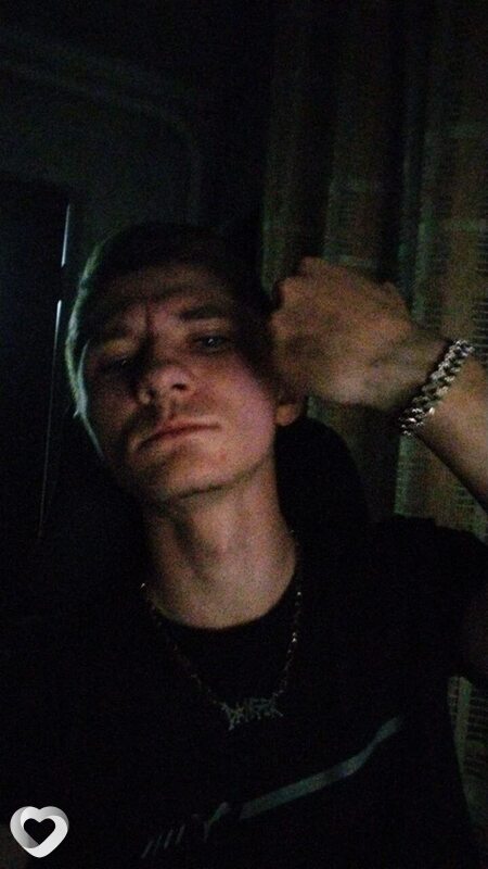Иван, 21, Кобрине — анкета №751402