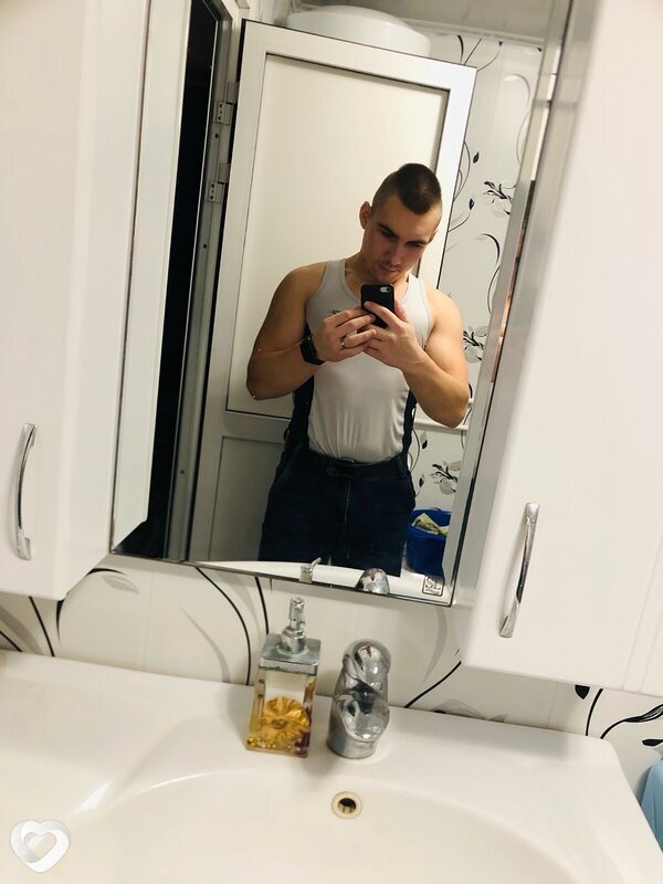 Виталий, 22, Москве — анкета №751404