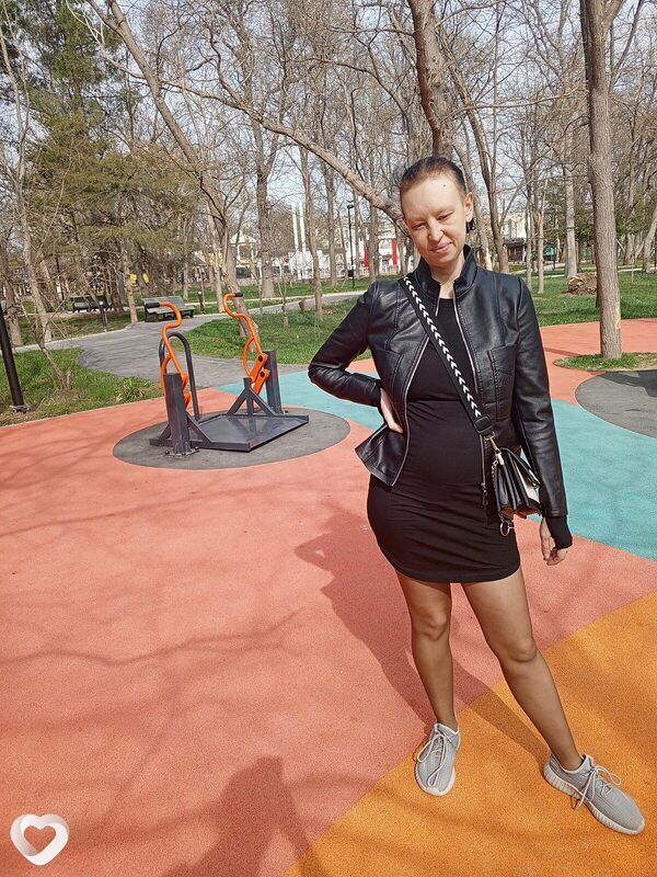 Катя, 30, Саках — анкета №751617