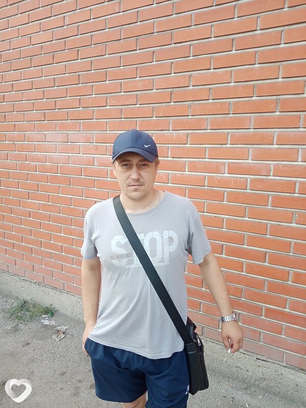 Виталий, 36, Осинниках — анкета №751530
