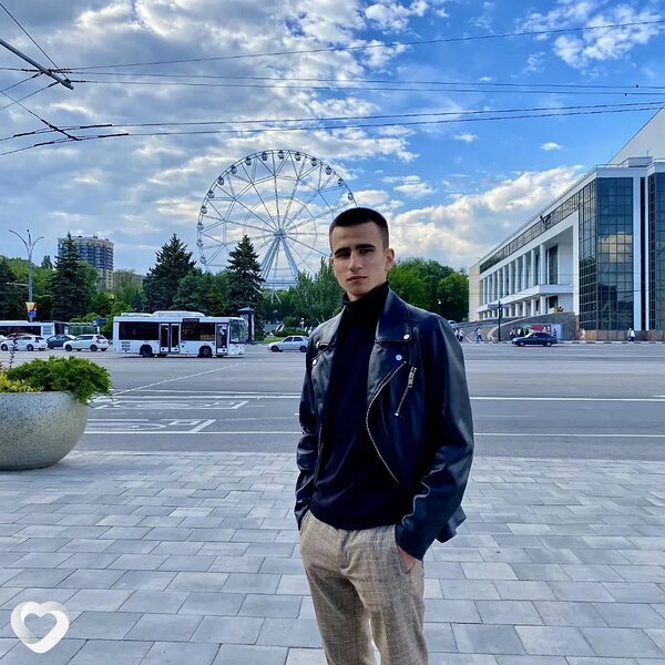 Евгений, 23, Ростове-на-Дону — анкета №751720