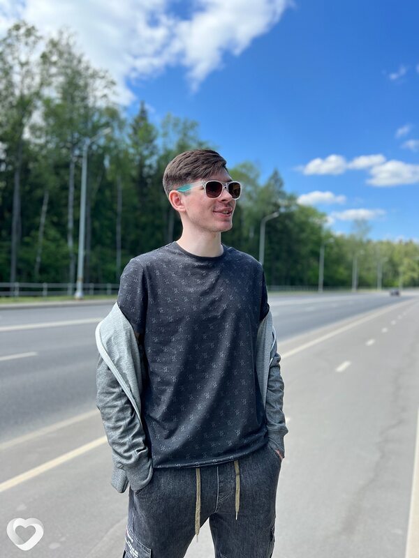 Дима, 26, Москве — анкета №752057