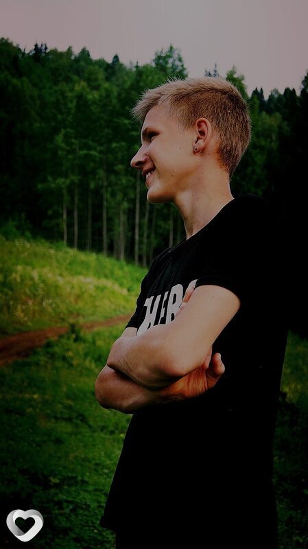 Марк, 21, Москве — анкета №752411