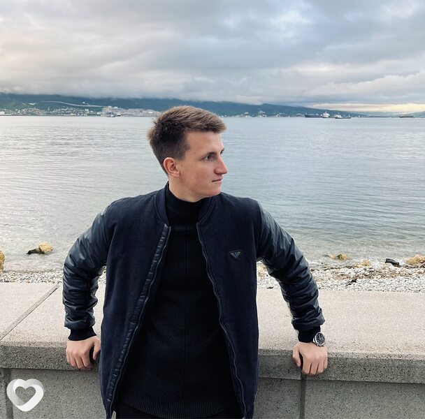 Славик, 24, Москве — анкета №753376