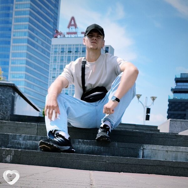 Денис, 23, Минске — анкета №753495