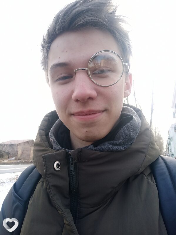 Максим, Черногорск
