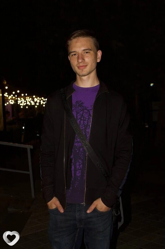 Артем, 21, Краснодаре — анкета №754529