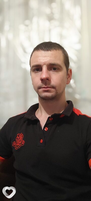 Виктор, 31, Торезе — анкета №755206