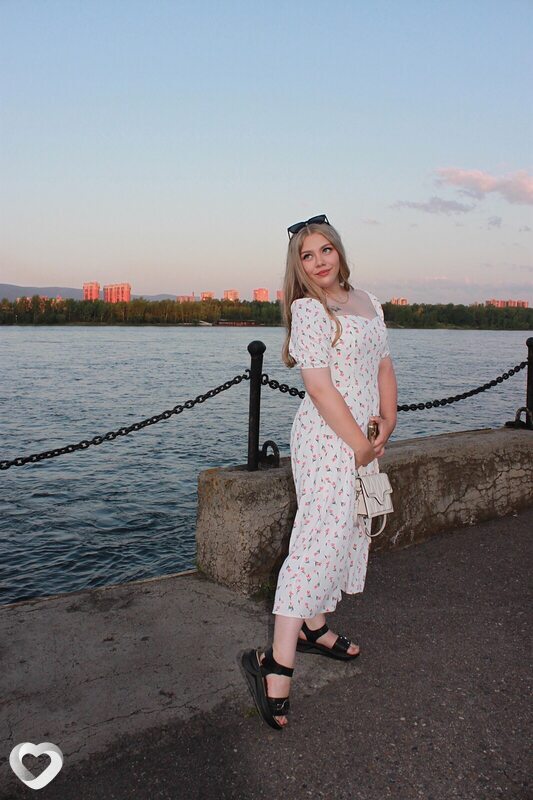 Дарья, 21, Красноярске — анкета №755352