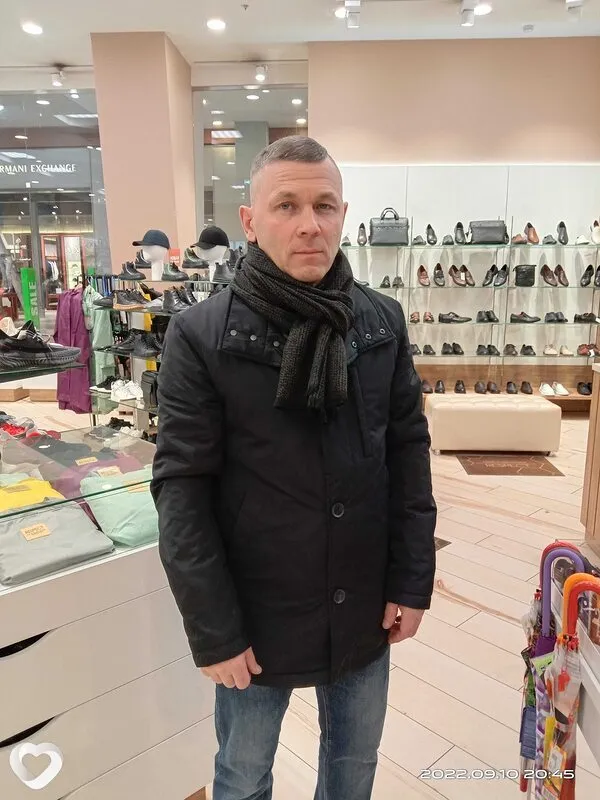 Максим, 44, Барнауле — анкета №755452