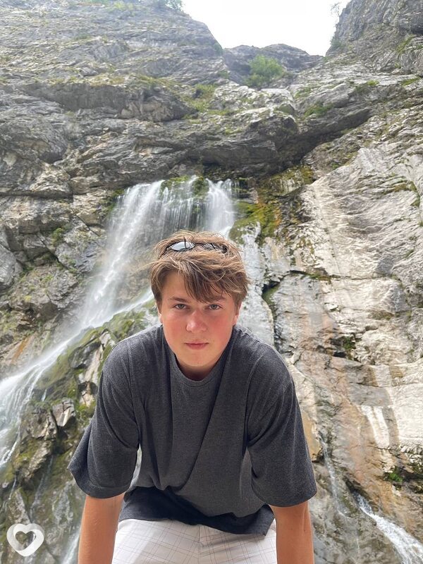 Андрей, 22, Москве — анкета №755391