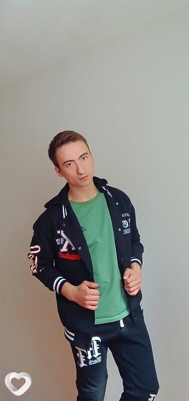 Евгений, 30, Ярославле — анкета №755691