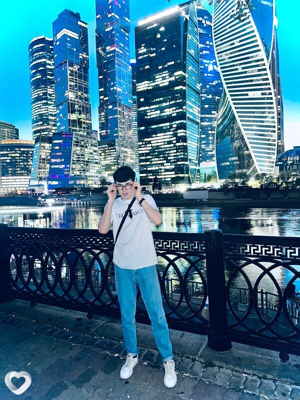 Женя, 23, Москве — анкета №755974