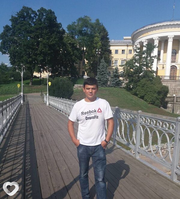 Ашраф, 33, Екатеринбурге — анкета №755987