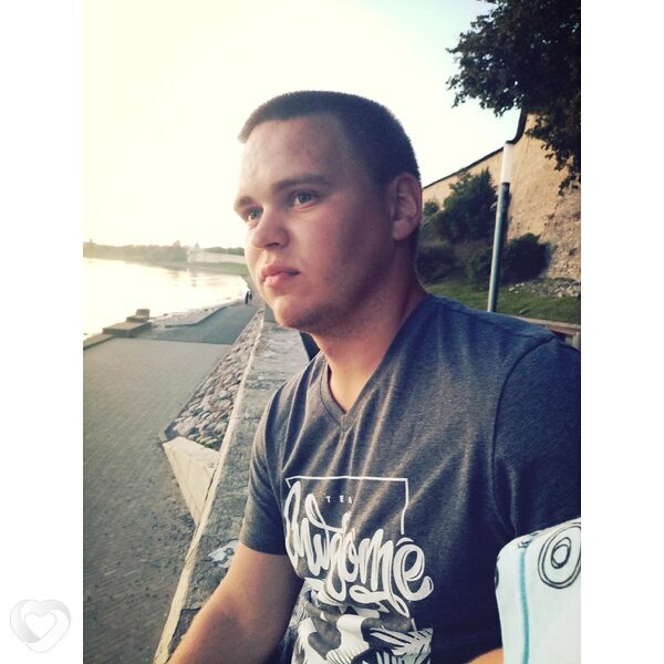Миха, 28, Пскове — анкета №756242