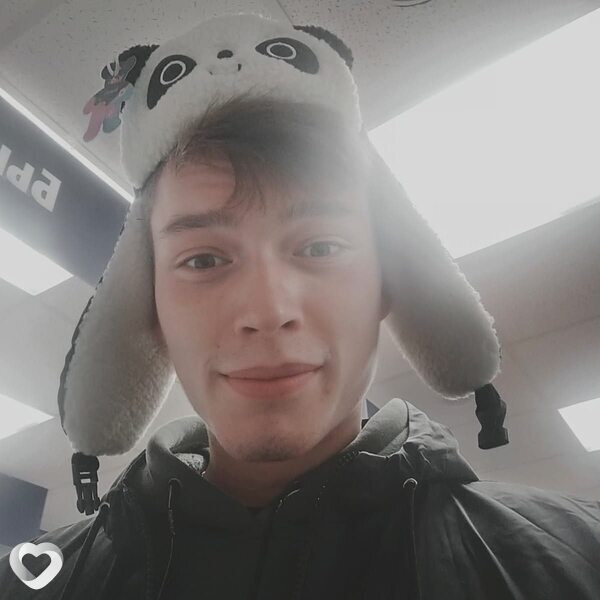 Владимир, 22, Чебоксарах — анкета №756018
