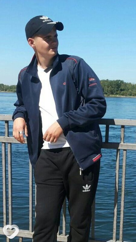 Олег, 30, Москве — анкета №756650