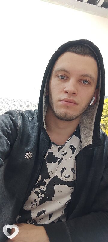 Женёк, 28, Москве — анкета №756817