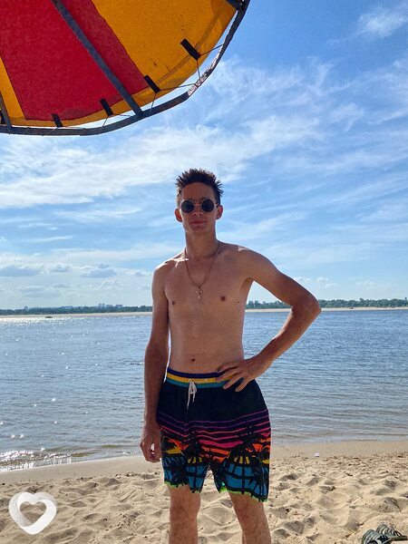 Евгений, 25, Волгограде — анкета №756836