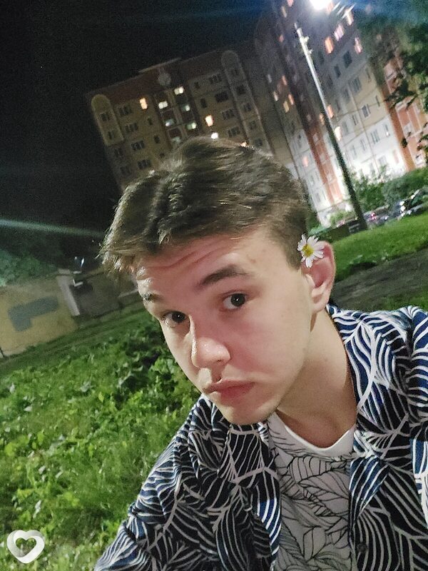 Кирилл, 21, Москве — анкета №757185