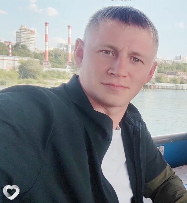 Илья, 35, Ростове-на-Дону — анкета №756979