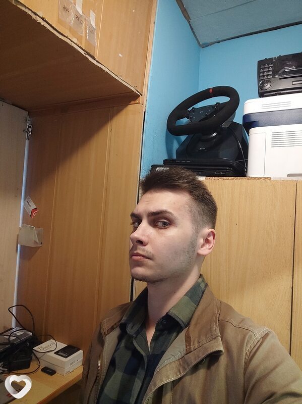 Артём, 28, Гомеле — анкета №757391