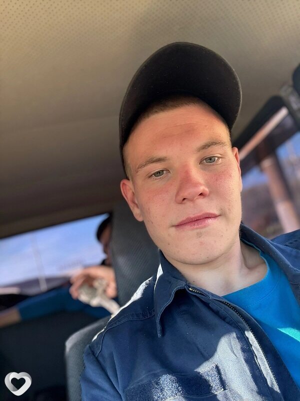 Олег Кожевников, 23, Сызрани — анкета №757618