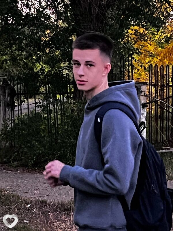 Ваня, 21, Воронеже — анкета №757906