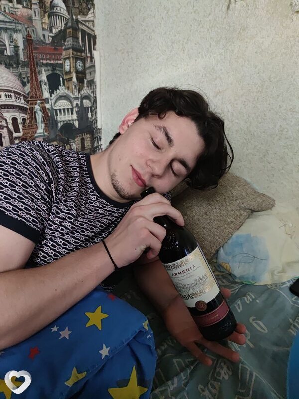 Дима, 23, Сочи — анкета №758536