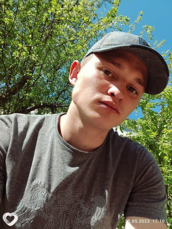 Вадим, 24, Москве — анкета №758858