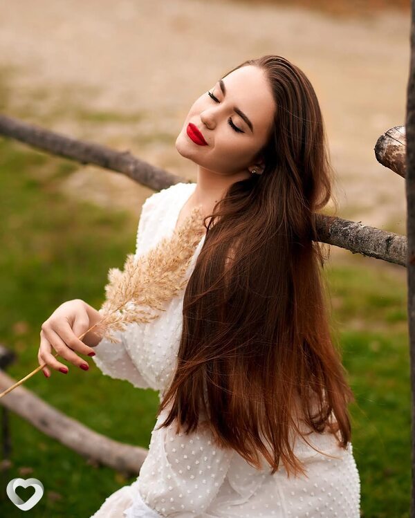 Вика, 25, Белгороде — анкета №758712