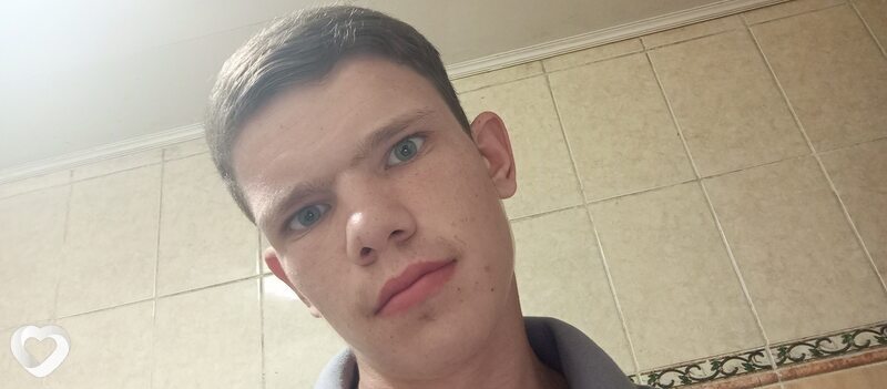Ярослав, 21, Краснодаре — анкета №759442
