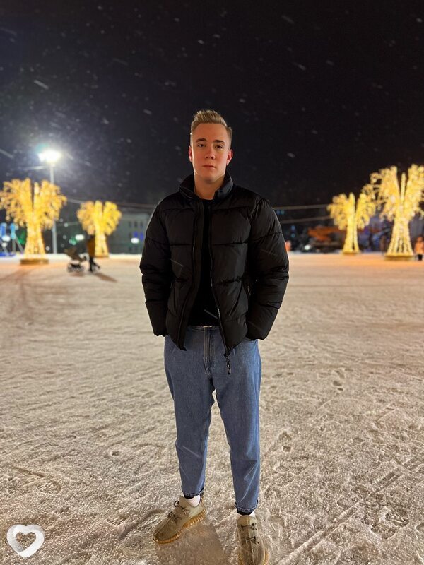 Роман, 22, Москве — анкета №760423