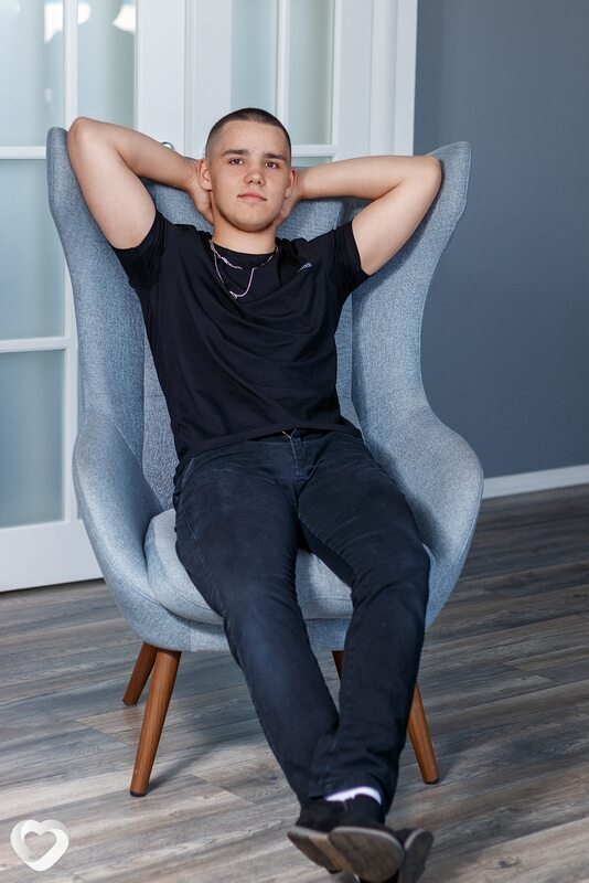 Кирилл, 25, Москве — анкета №760320