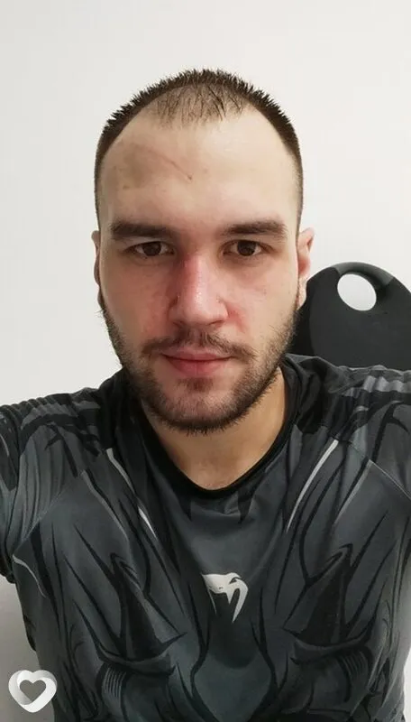 Денис, 31, Москве — анкета №761216