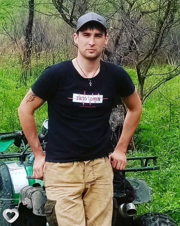 Максим, 33, Уссурийске — анкета №761850