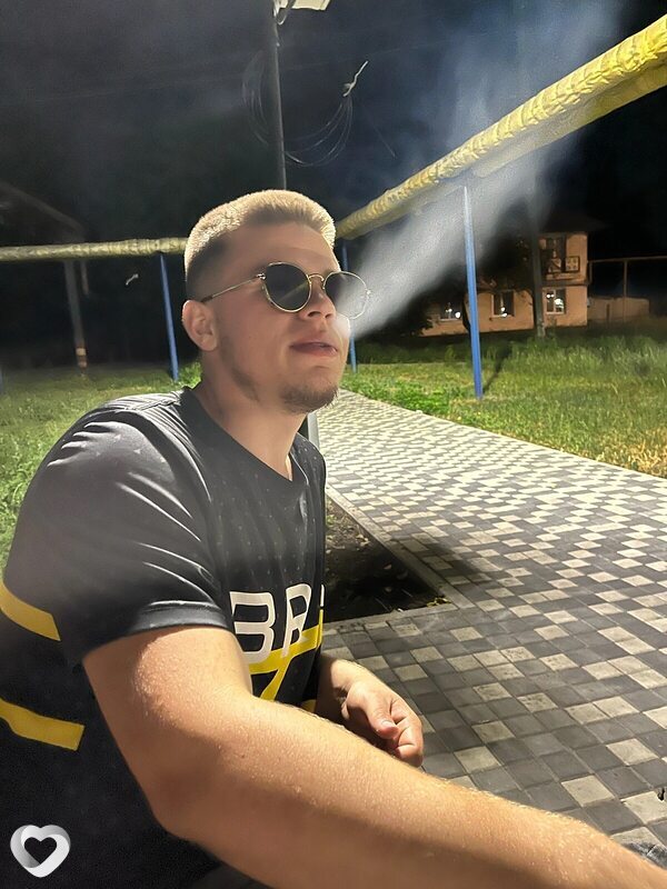 Владислав, 23, Гукове — анкета №762077