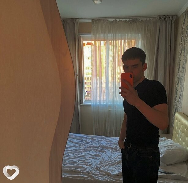 Артур, 21, Москве — анкета №762739