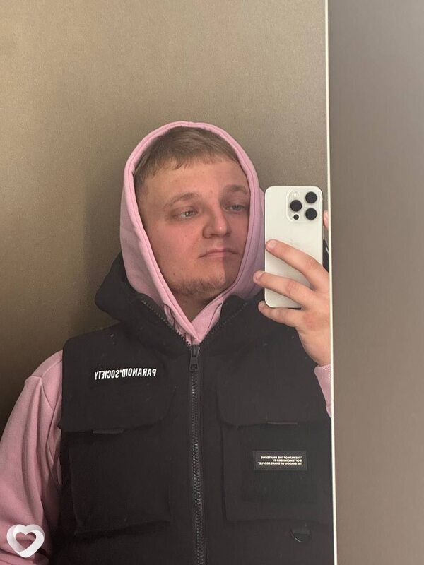 Максим, 26, Слуцке — анкета №763169