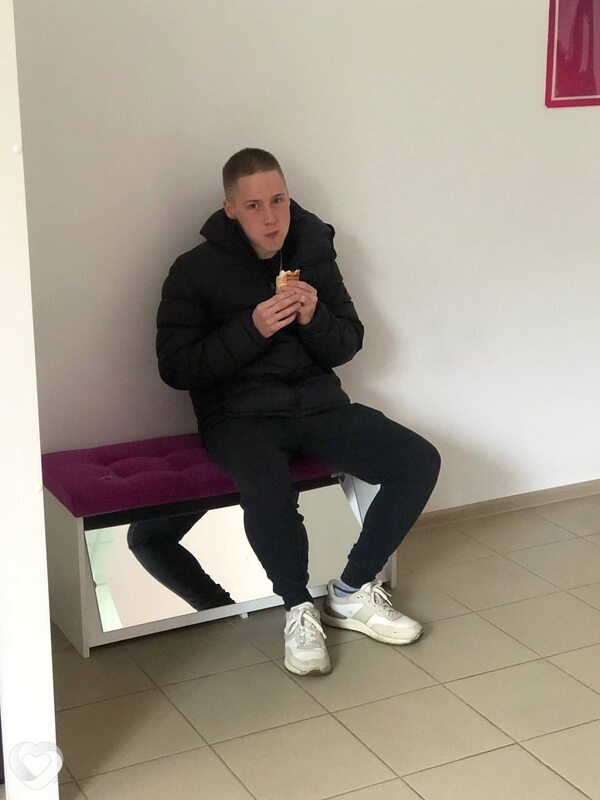 Максим, 24, Ростове-на-Дону — анкета №764608
