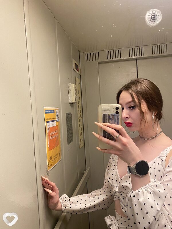 Вика, 22, Москве — анкета №764694