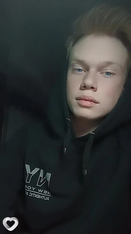 Кирилл, 21, Москве — анкета №764877