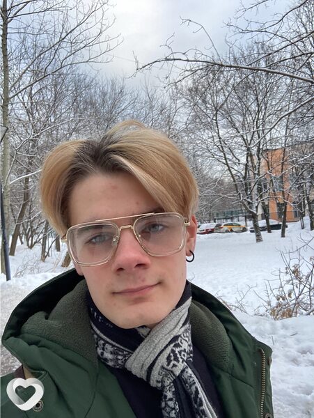 Артём, 21, Москве — анкета №765763