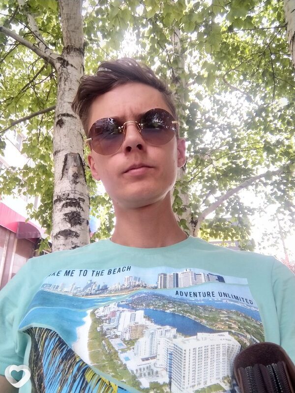 Георгий, 26, Донецк (Ростовская Обл.) — анкета №765976
