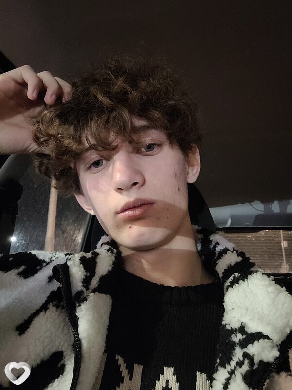 Павел, 22, Белгороде — анкета №766800