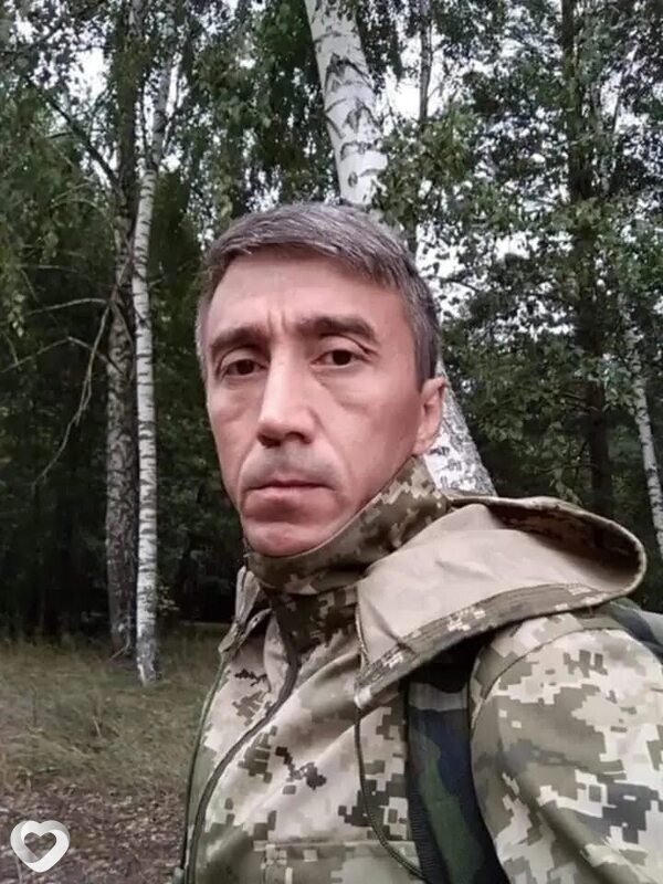 Timur Khusen, Мрагово
